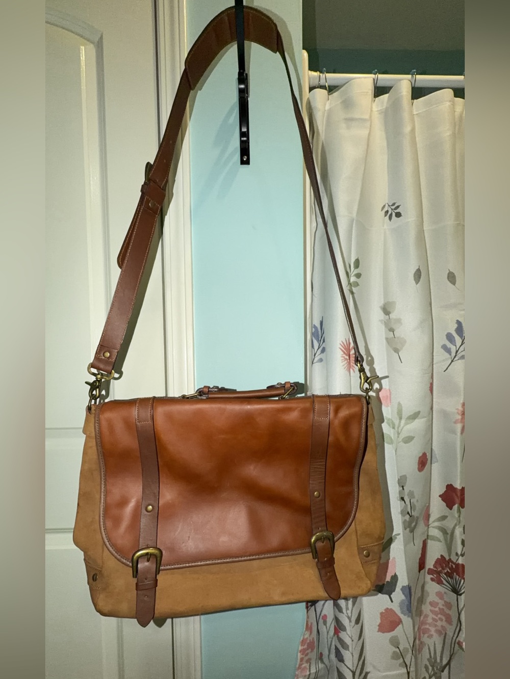 Men's Leather Two-Tone Brown Messenger Bag